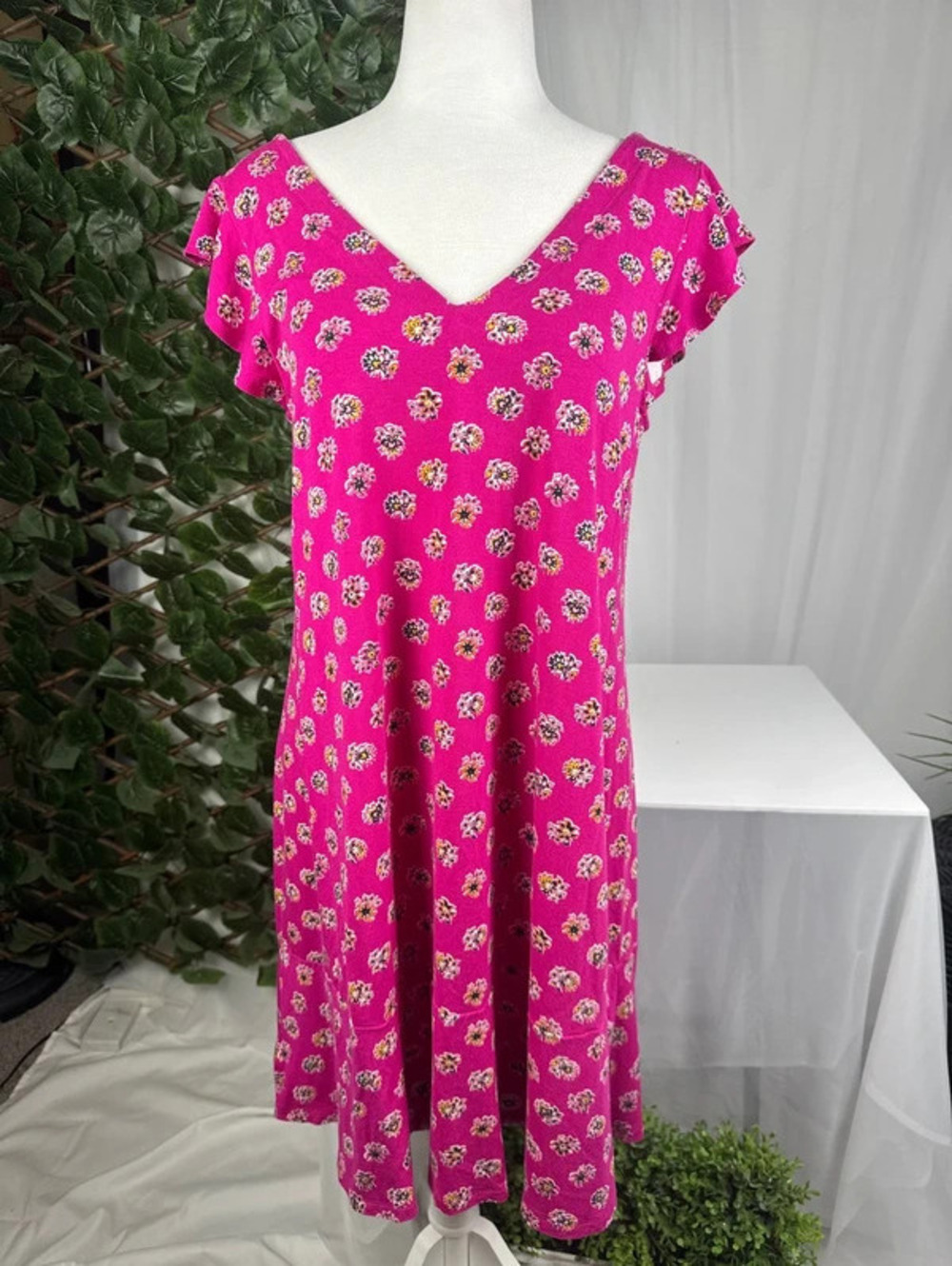 Loft knee length pink sleeveless dress